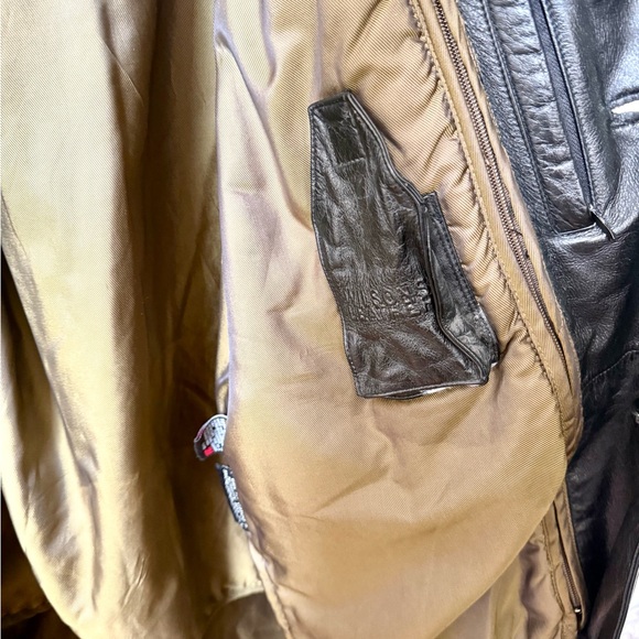 Wilsons Leather Black Trench Coat Timeless Classic Design - Picture 6 of 6